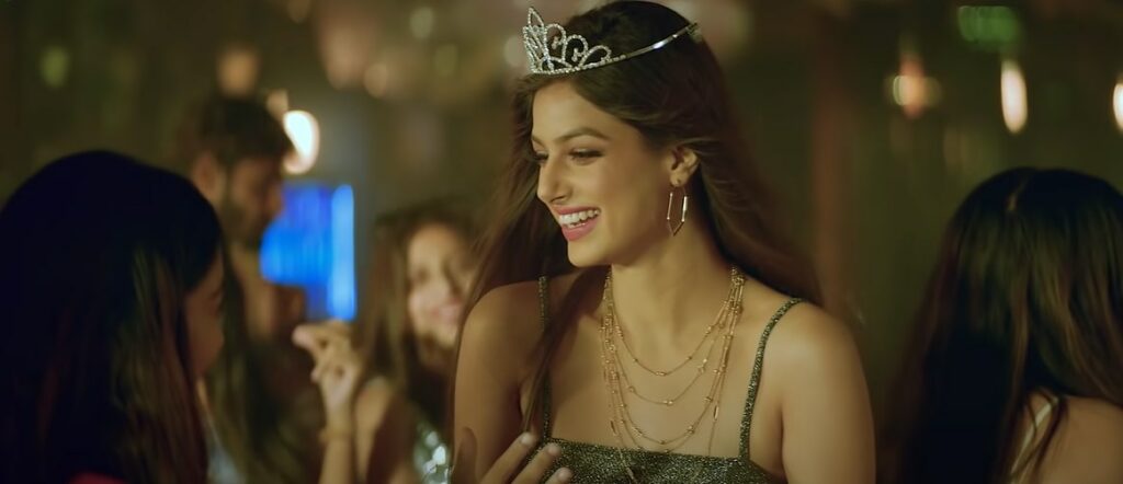 Did You Notice Miss Universe Harnaaz Sandhu In THIS Punjabi Song?
