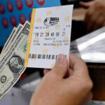 The Explanations Why Individuals Enjoy Playing The Lottery As a Hobby