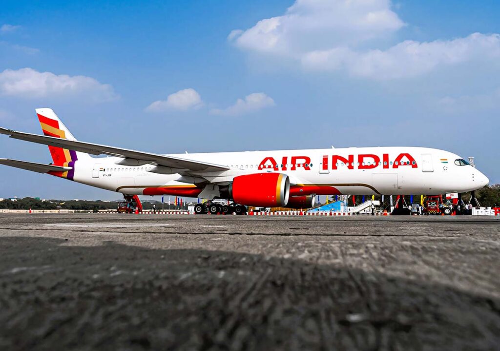 वाशिंगटन फ्लाइट निलंबन से पहले दिल्ली हवाई अड्डे पर एयर इंडिया बोइंग 787