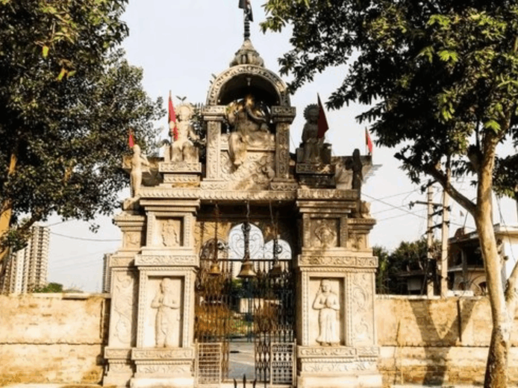 Dussehra 2025 UP village worships Ravana instead of burning effigy