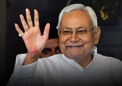 Nitish Kumar taking oath during his record 10th term ceremony
